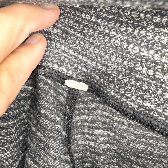 Lululemon Wunder Under Low-Rise Tight 28" Luon Variegated Knit Black Heathered 6 - Picture 9 of 13
